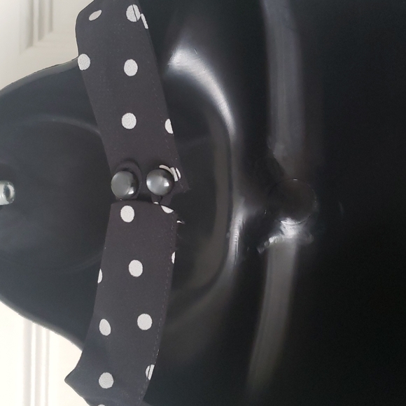 Lightweight Polka Dot Dress - Picture 4 of 5